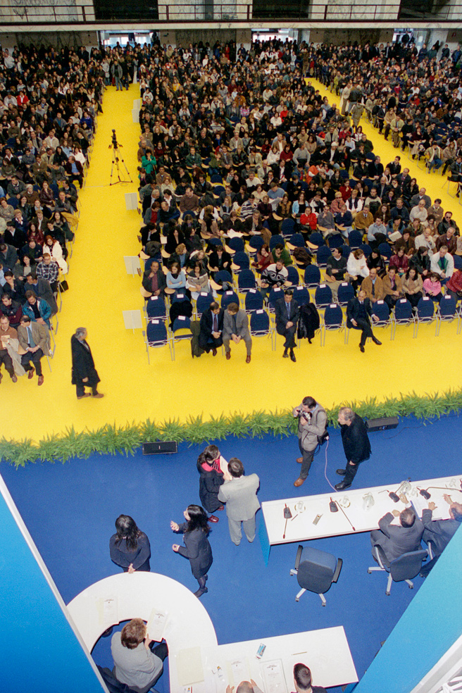 Scopri di più sull'articolo Consegna delle borse di studio della Cassa Edile per l’anno 2001